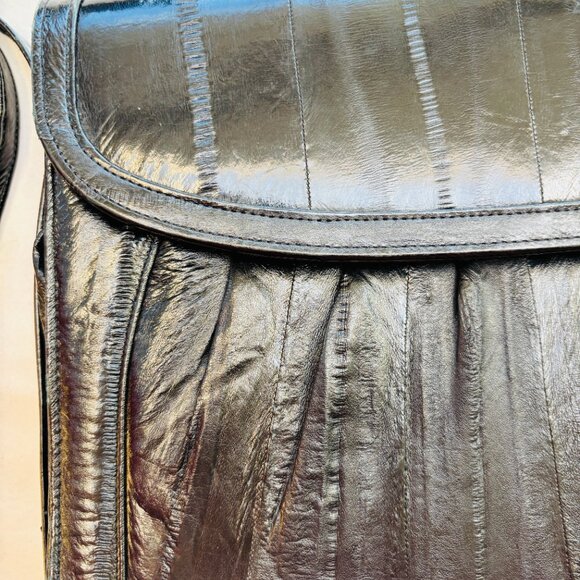 Vintage Black Eel Skin Clutch with Strap - Picture 5 of 8